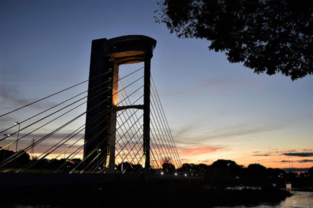 Leia mais sobre o artigo Que tal ver o pôr do sol do Mirante da Ponte Estaiada?