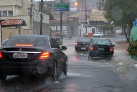 Leia mais sobre o artigo A temporada de chuva nem começou e os saltenses sofrem com a falta de manutenção das redes pluviais