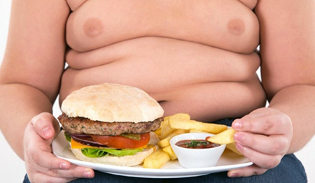 Leia mais sobre o artigo Você já parou para pensar se o seu filho pequeno é obeso?