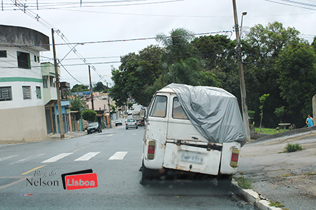 Leia mais sobre o artigo Novela sem fim: solução para carros abandonados em Salto ainda vai demorar