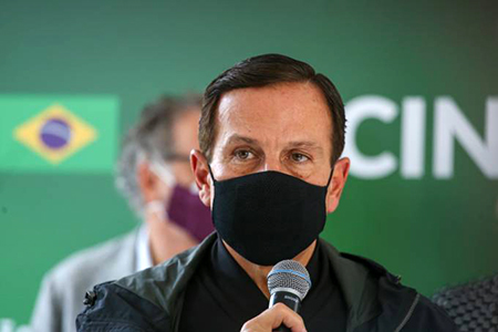 Leia mais sobre o artigo Será o fim do uso de máscaras em áreas externas no Estado de São Paulo?