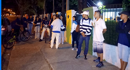 Read more about the article Apeoesp faz ato contra possível adesão da Escola Nardy ao PEI Estadual