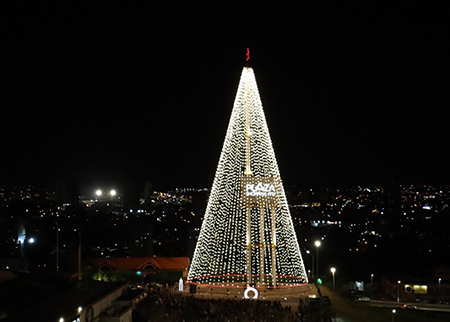 Leia mais sobre o artigo Plaza Shopping Itu inaugura árvore de Natal gigante nesta quinta-feira, dia 14