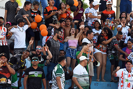 Leia mais sobre o artigo Amanhã é dia de jogo duro nos campos e festa nas arquibancadas em Salto