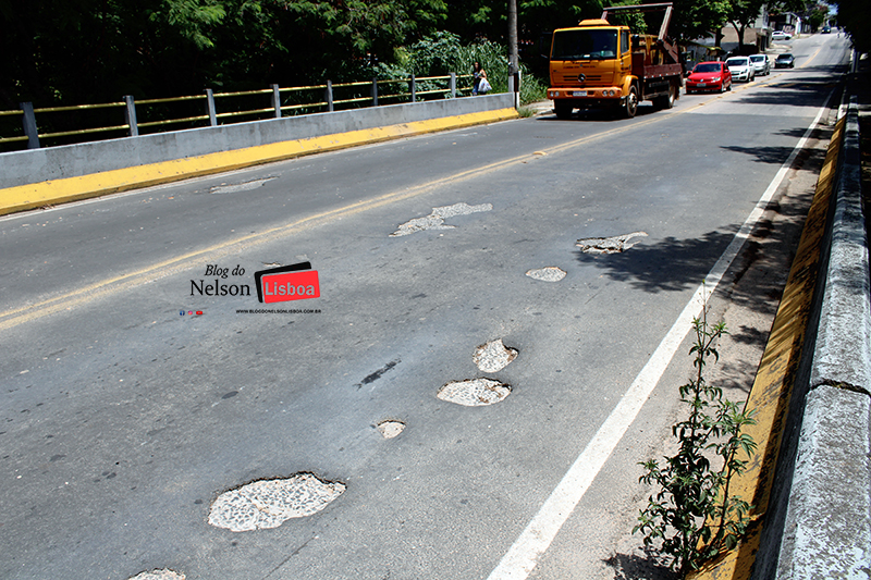 Situação da ponte no Jardim das Nações, em Salto