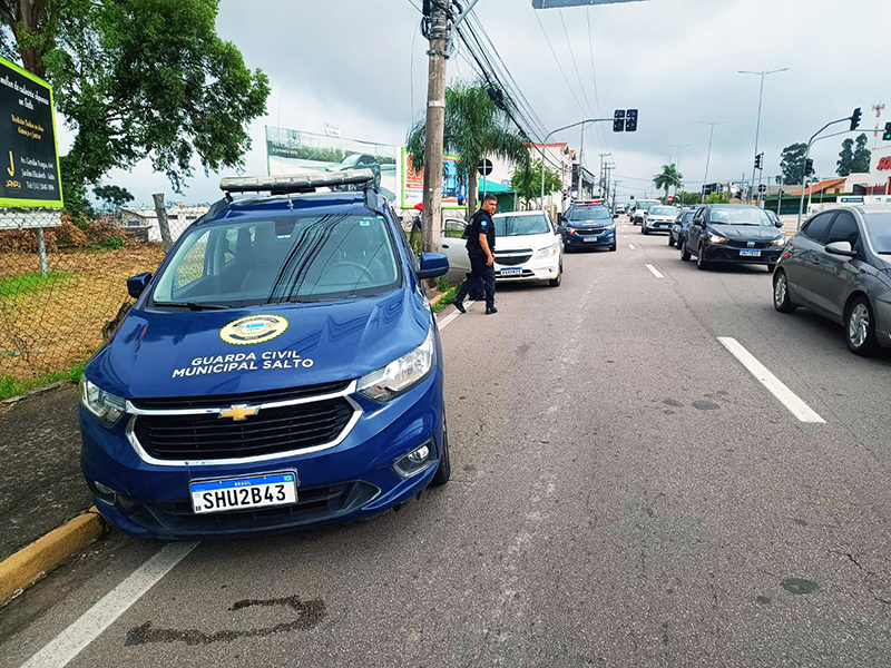 Carro roubado e clonado em Salto