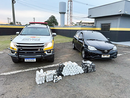 Leia mais sobre o artigo Polícia Rodoviária prende homem com anabolizantes, abortivos e remédios proibidos na Castelo Branco