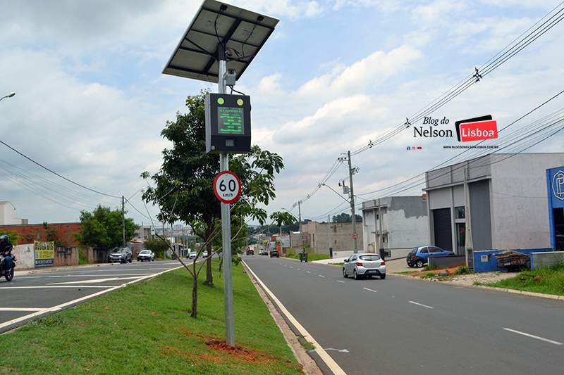 Lombadas eletrônicas em Salto