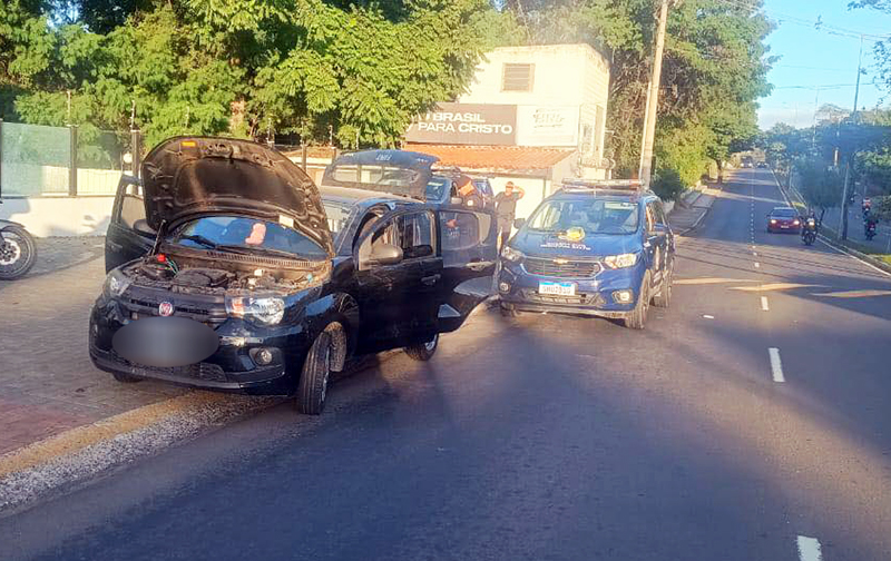 Guarda Civil Municipal prende casal com drogas e armas