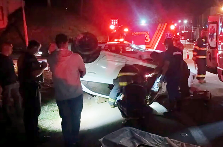 Leia mais sobre o artigo Mãe solo que perdeu carro em colisão pede ajuda para trabalhar e sustentar os filhos em Salto