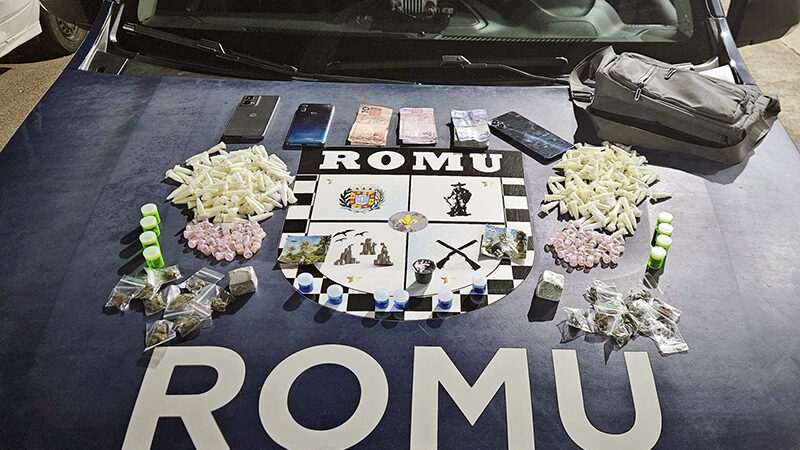 Homem flagrado com drogas e celulares é preso no Jardim União em Salto