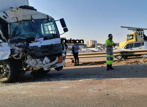 Colisão gravíssima entre 3 caminhões na SP-75 em Salto