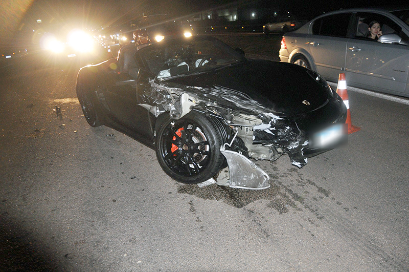 Motorista do Porsche se negou a fazer bafômetro após acidente em Indaiatuba