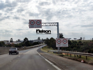 Rodovia SP-75 em Salto