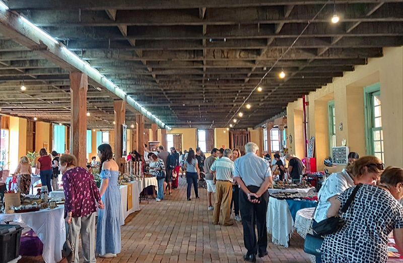 Leia mais sobre o artigo Se liga: dia 5 tem nova Feira Antiguidades & Curiosidades em Itu