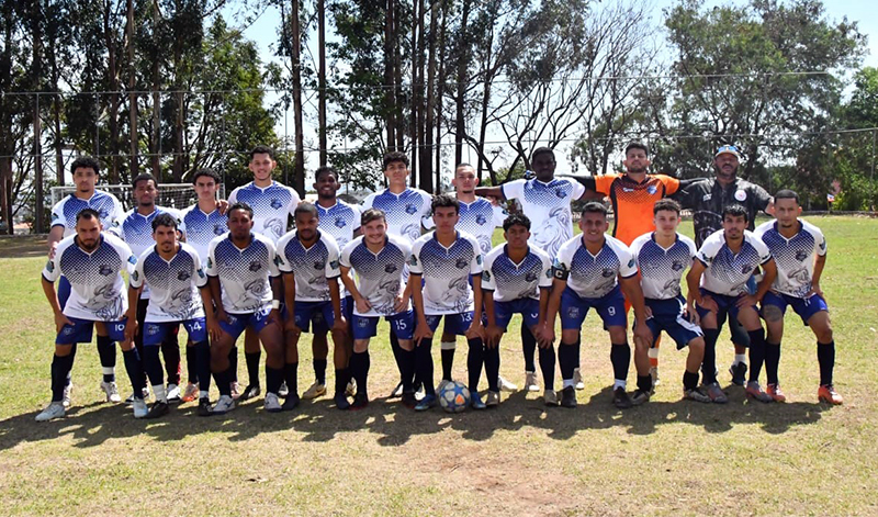 Leia mais sobre o artigo Willian começou na Saltense, rodou o mundo do futebol e domingo foi campeão em torneio no Cridão em Salto