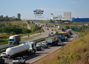 Autoridades criam frente parlamentar com deputados federais para lutar pela Rodovia SP-75