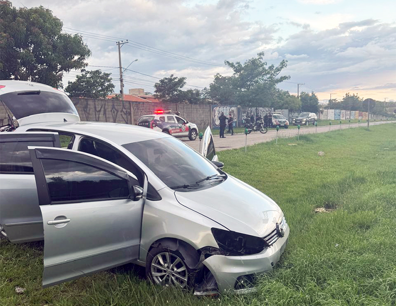 GCM perseguiu trio pela SP-75 até Salto e prendeu bandidos