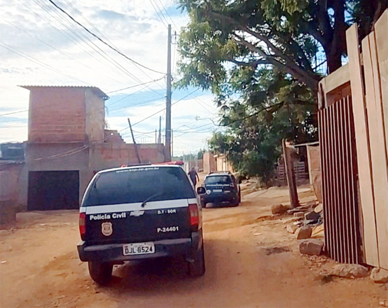 Leia mais sobre o artigo 3º envolvido em assalto violento no Rondon, em Salto, é preso em operação policial