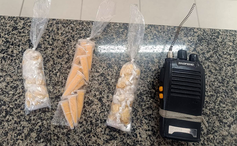 Leia mais sobre o artigo GCM tenta prender 1 e prende outro, escondido, no “Pedrão” do Marília