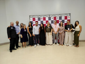 Encontro de negócios do BNI de Salto foi realizado com convidados e palestra especial