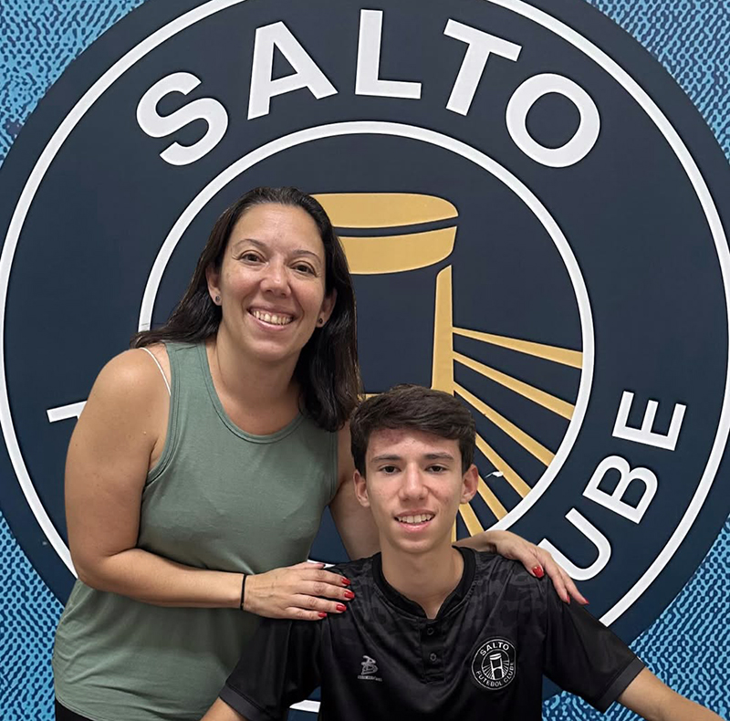 Leia mais sobre o artigo Salto Futebol Clube firma contrato de formação com jogador Galtério, de 15 anos