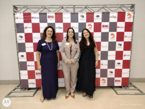 Encontro de negócios do BNI de Salto foi realizado com convidados e palestra especial