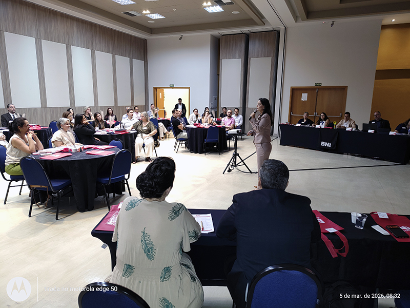 Encontro de negócios do BNI de Salto foi realizado com convidados e palestra especial