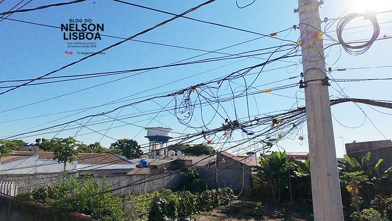 Leia mais sobre o artigo Rua Dinamarca expõe desafio de limpar a “poluição aérea” em Salto