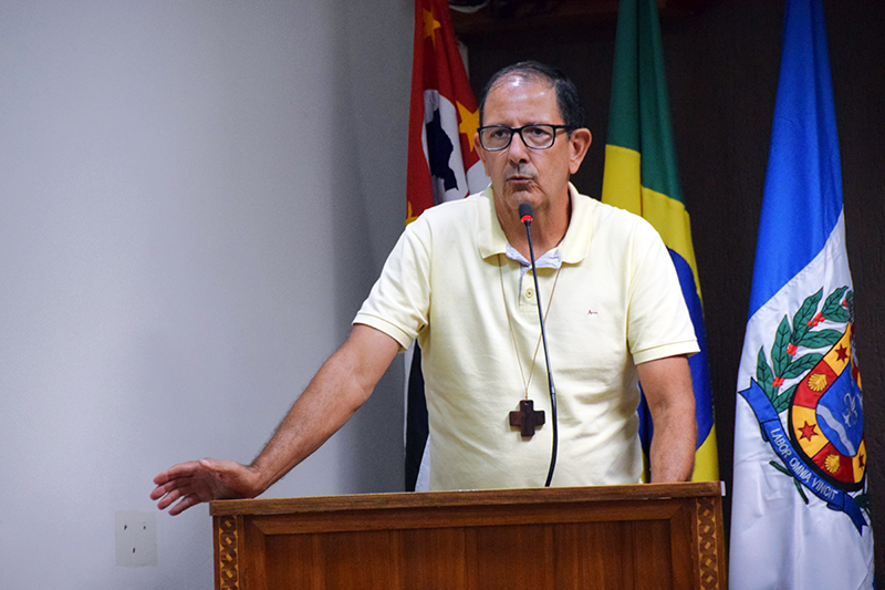 Leia mais sobre o artigo Associação Entrelaços divulga nota de repúdio ao vereador Antonio Moreira