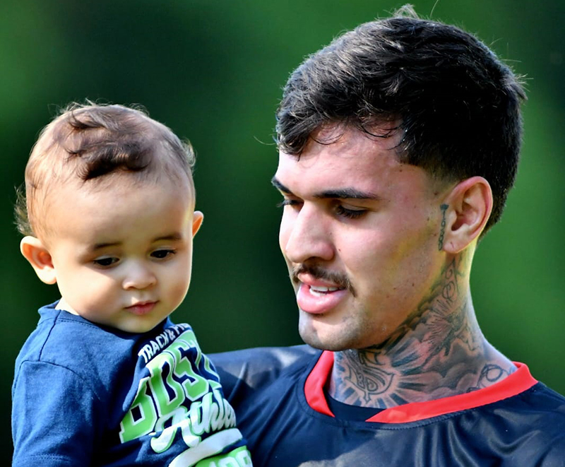 Bebe entra em campo com o pai na estreia do Santo Inácio no Amador B 2026