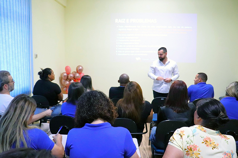treinamentos são para as equipes internas e externas do SAAE de Salto