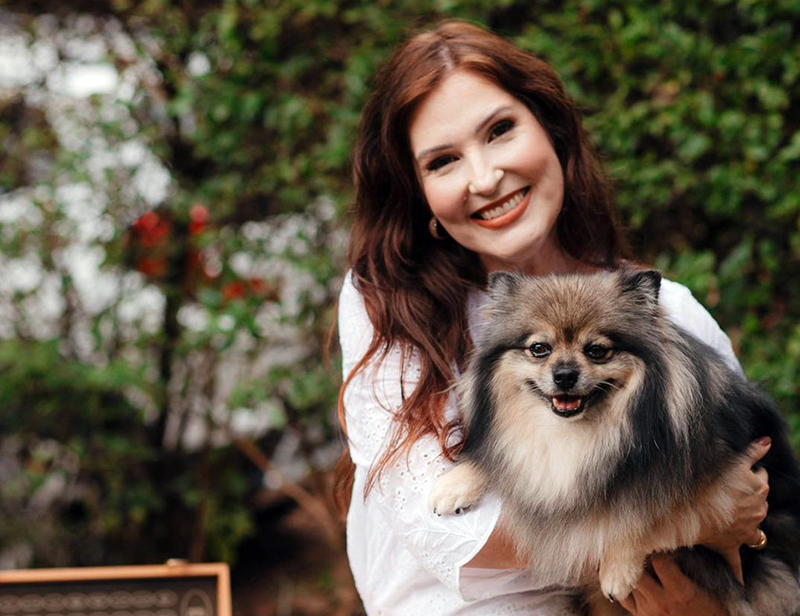 Terapeuta floral atende humanos e pets em Itu e região