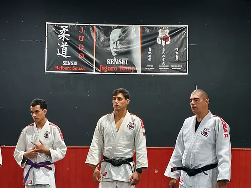 Leia mais sobre o artigo Judoca saltense, hoje na equipe de São Caetano, faz treino com a nova geração de judocas