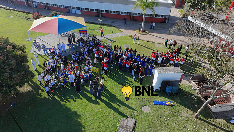 Escola Sesi e Unimax fazem simulação de evacuação de prédio em Salto