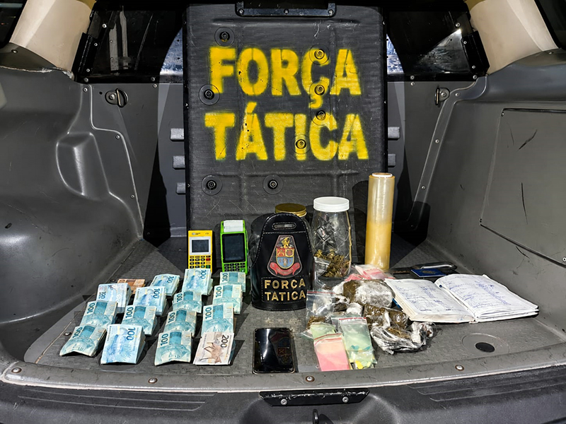 PM de Itu prende homem com muita droga e dinheiro no Padre Bento